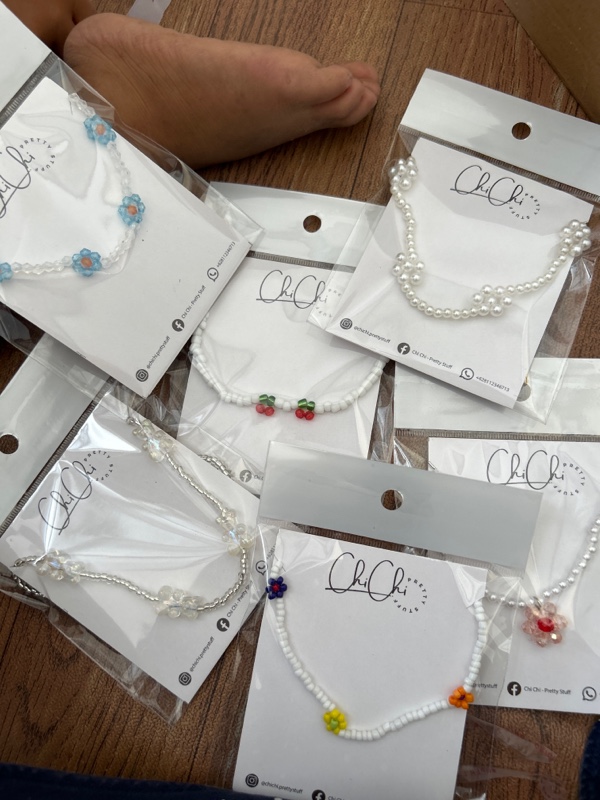 Kalung Manik Motif
