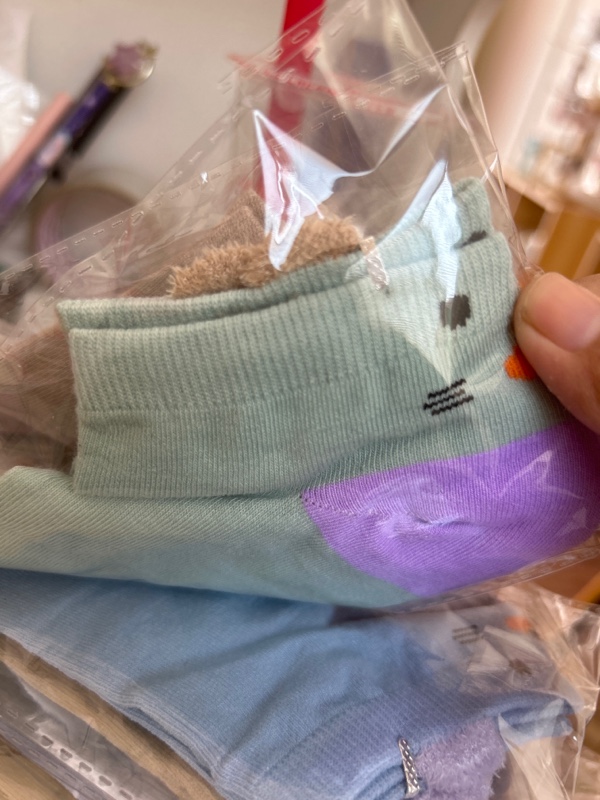 Kaos Kaki Medium Furr