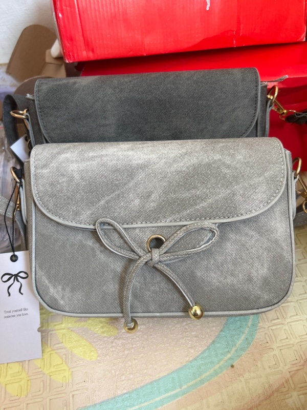 Tas Slempang Jeans Pita