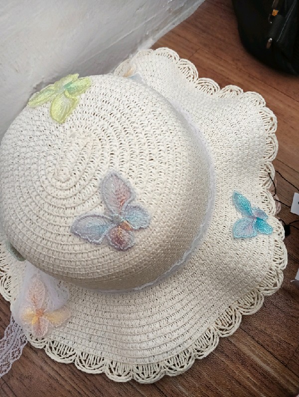 Topi Pantai