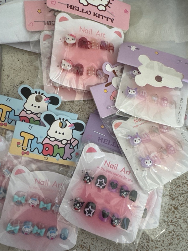 Fake Nails Kid Sanrio