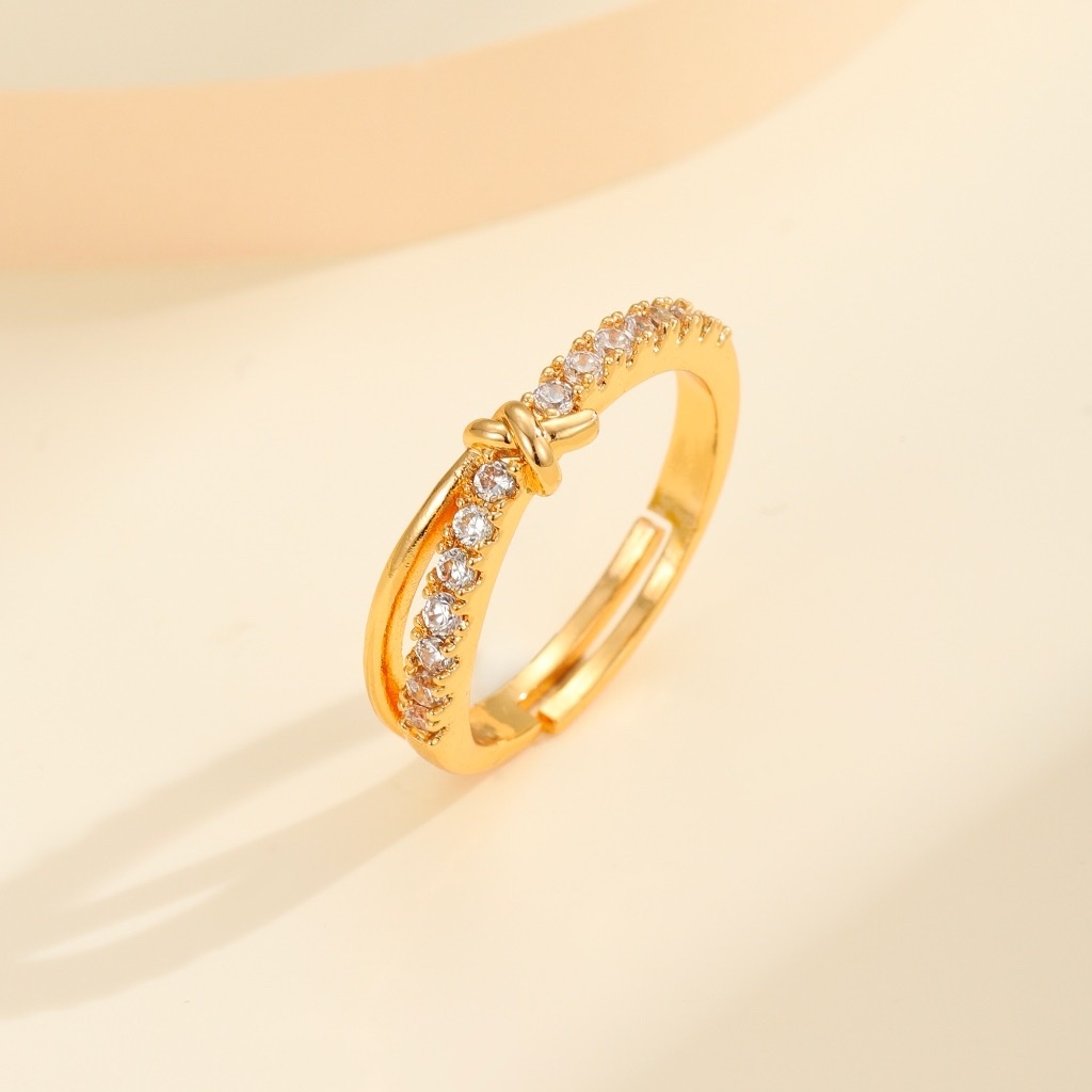 Haerin Gold