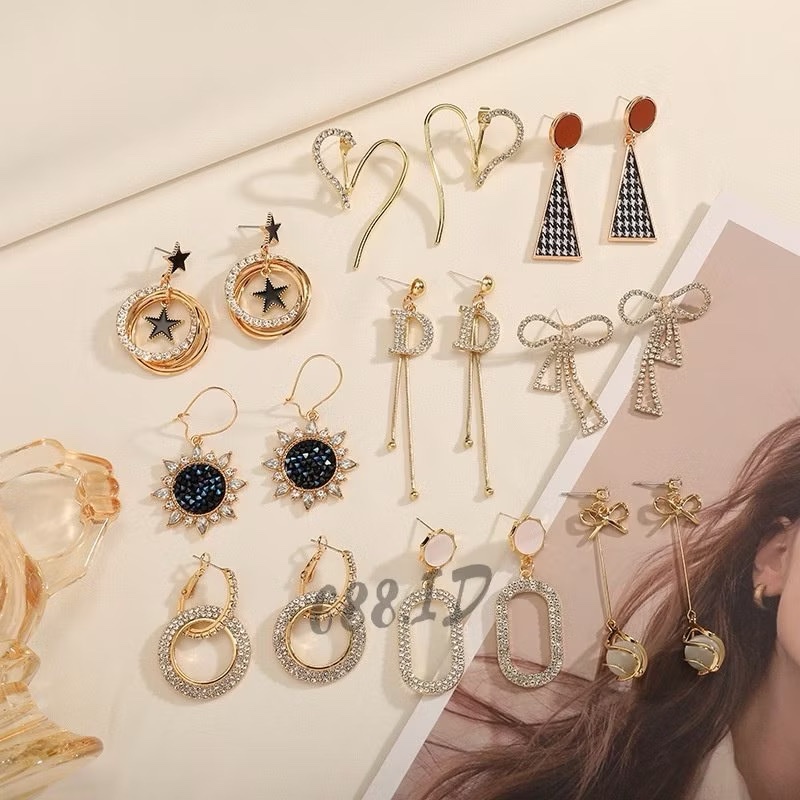 Anting Gantung Panjang Dior